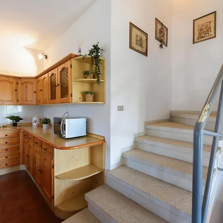 Residenza Le Paolette Con Piscina Semesterbostad Padenghe sul Garda