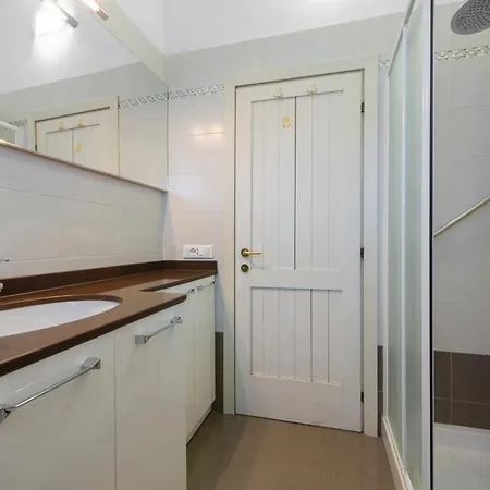 Semesterbostad Residenza Le Paolette Con Piscina *