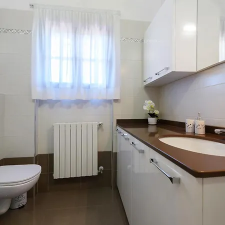 Residenza Le Paolette Con Piscina *