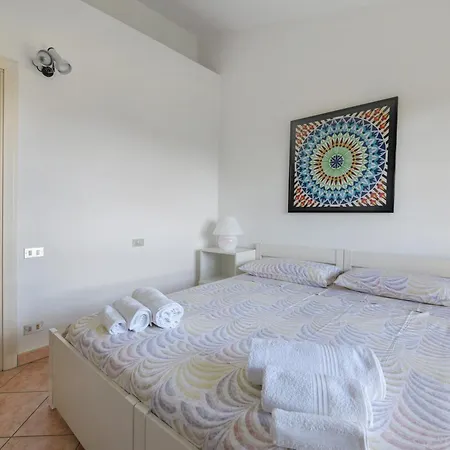 Residenza Le Paolette Con Piscina * Padenghe sul Garda