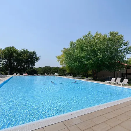 Residenza Le Paolette Con Piscina *